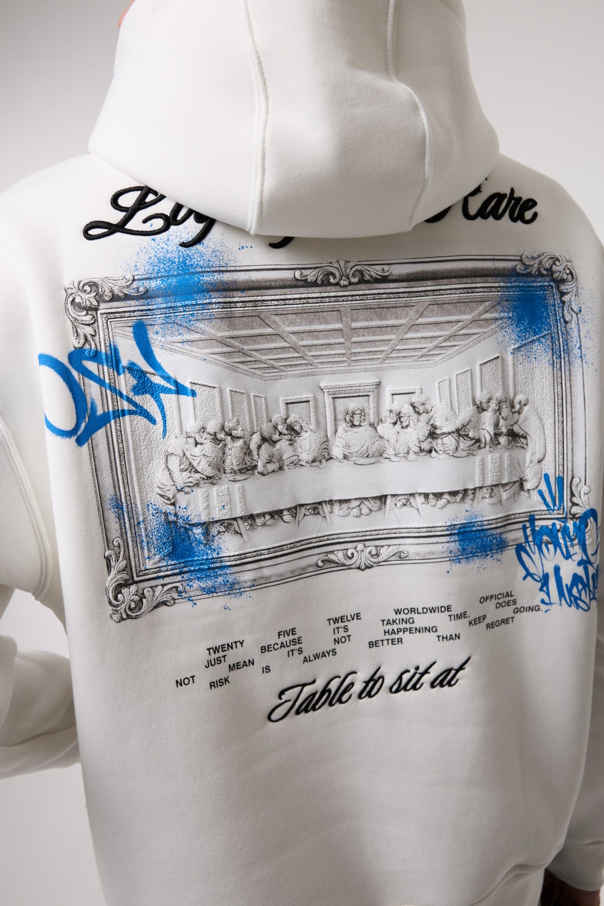 Sanat Baskılı Kapüşonlu Sweatshırt