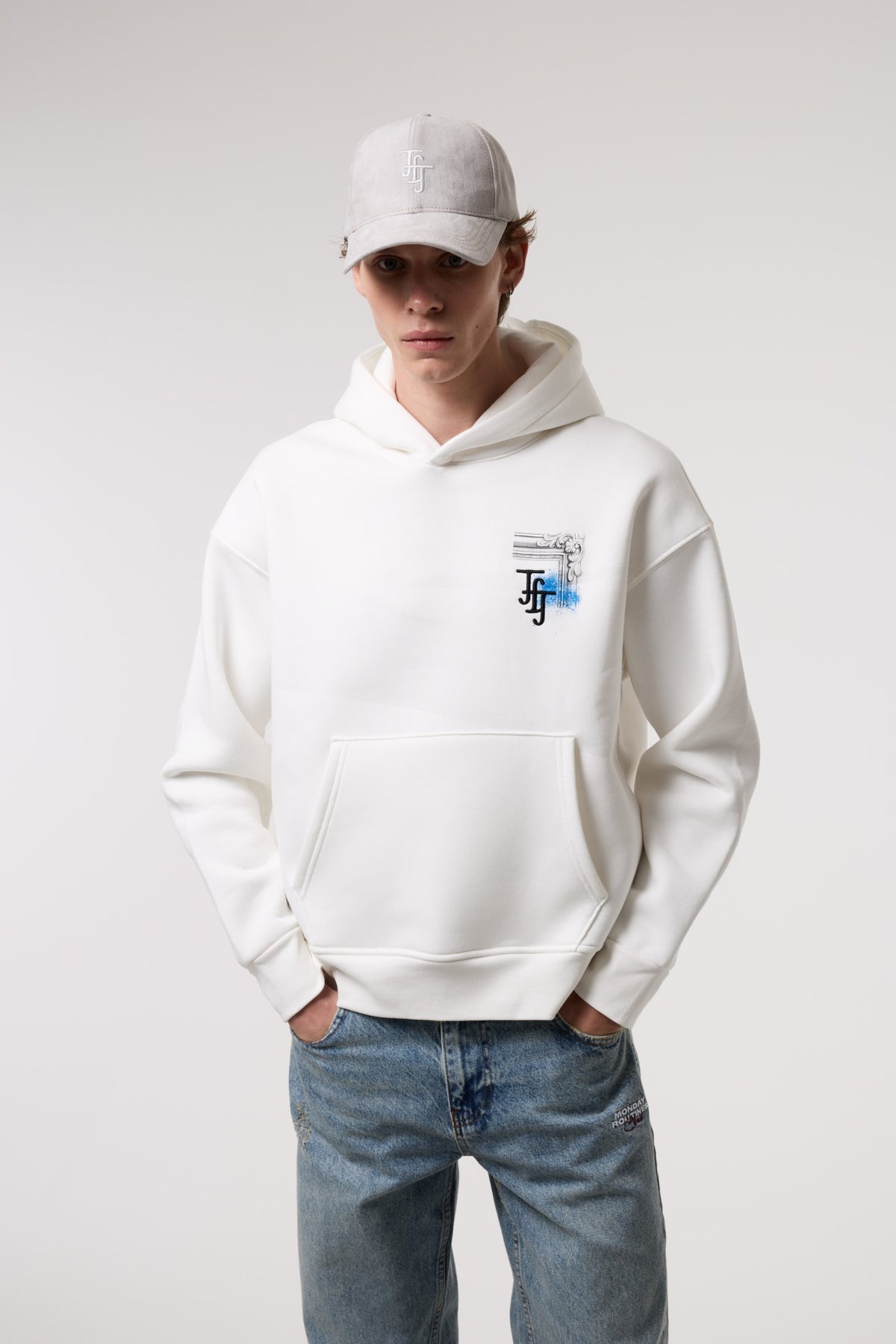 Sanat Baskılı Kapüşonlu Sweatshırt