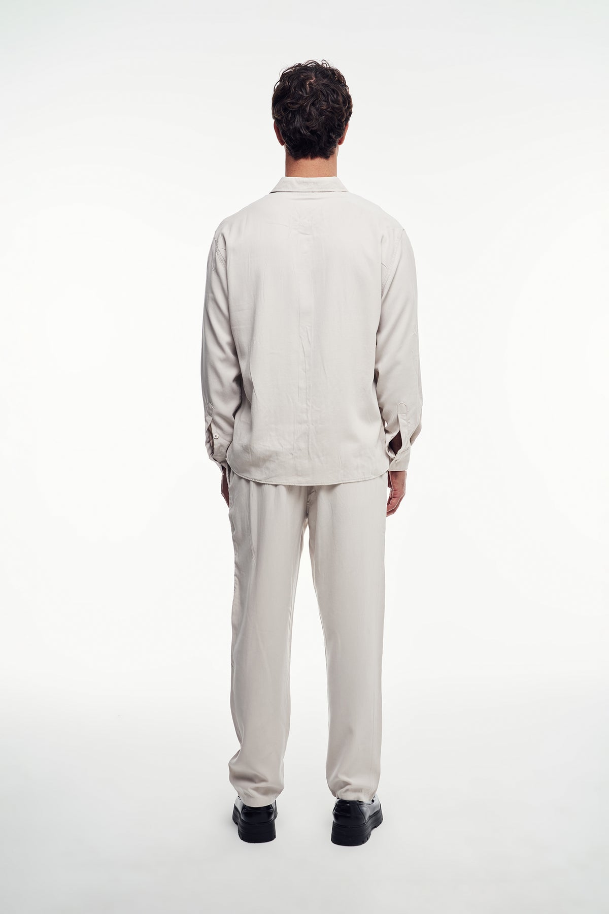 Dokulu Comfort Fit Takım