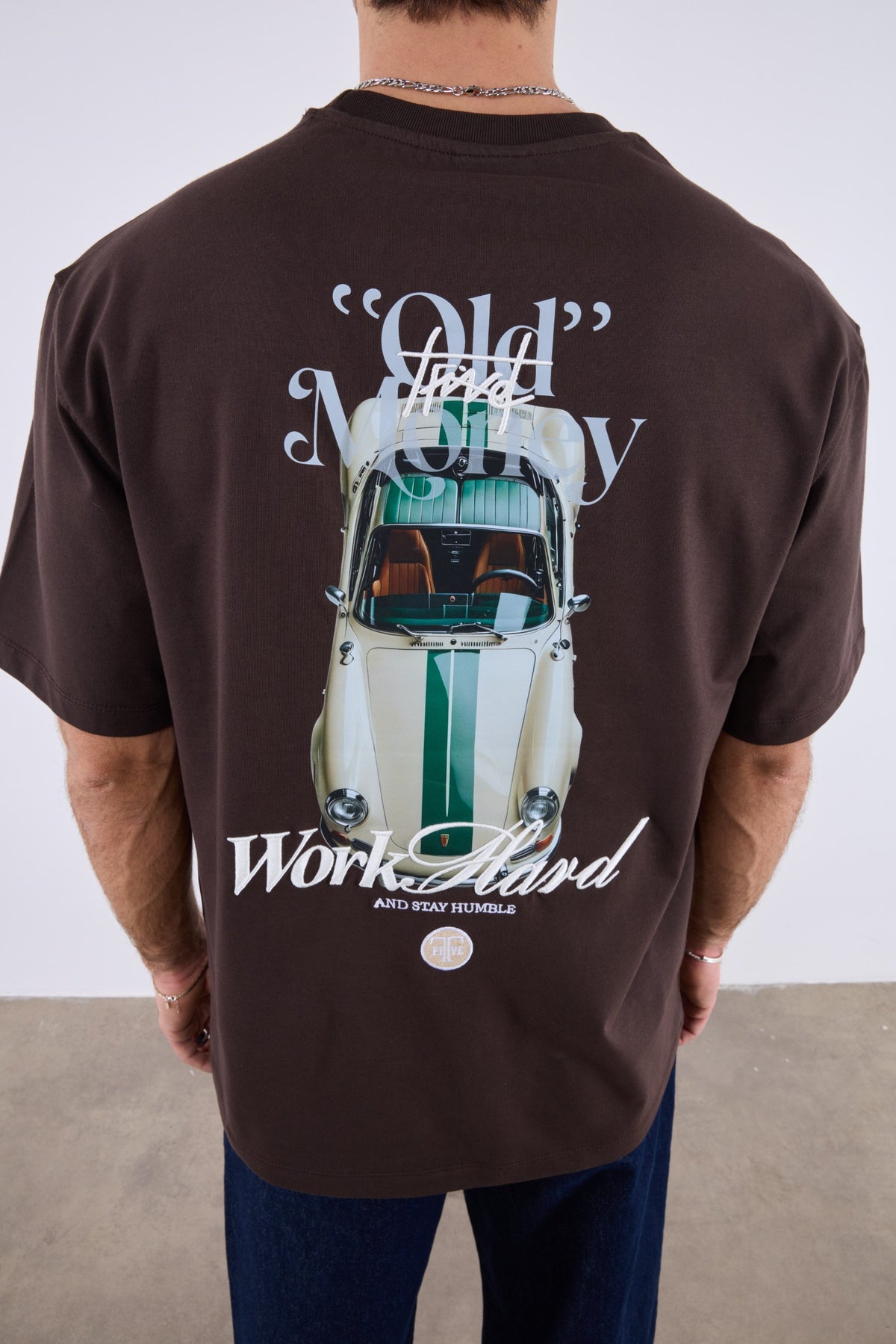 Old Money Porsche Sırt Baskılı T-shırt