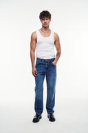 Relaxed Fit Jean