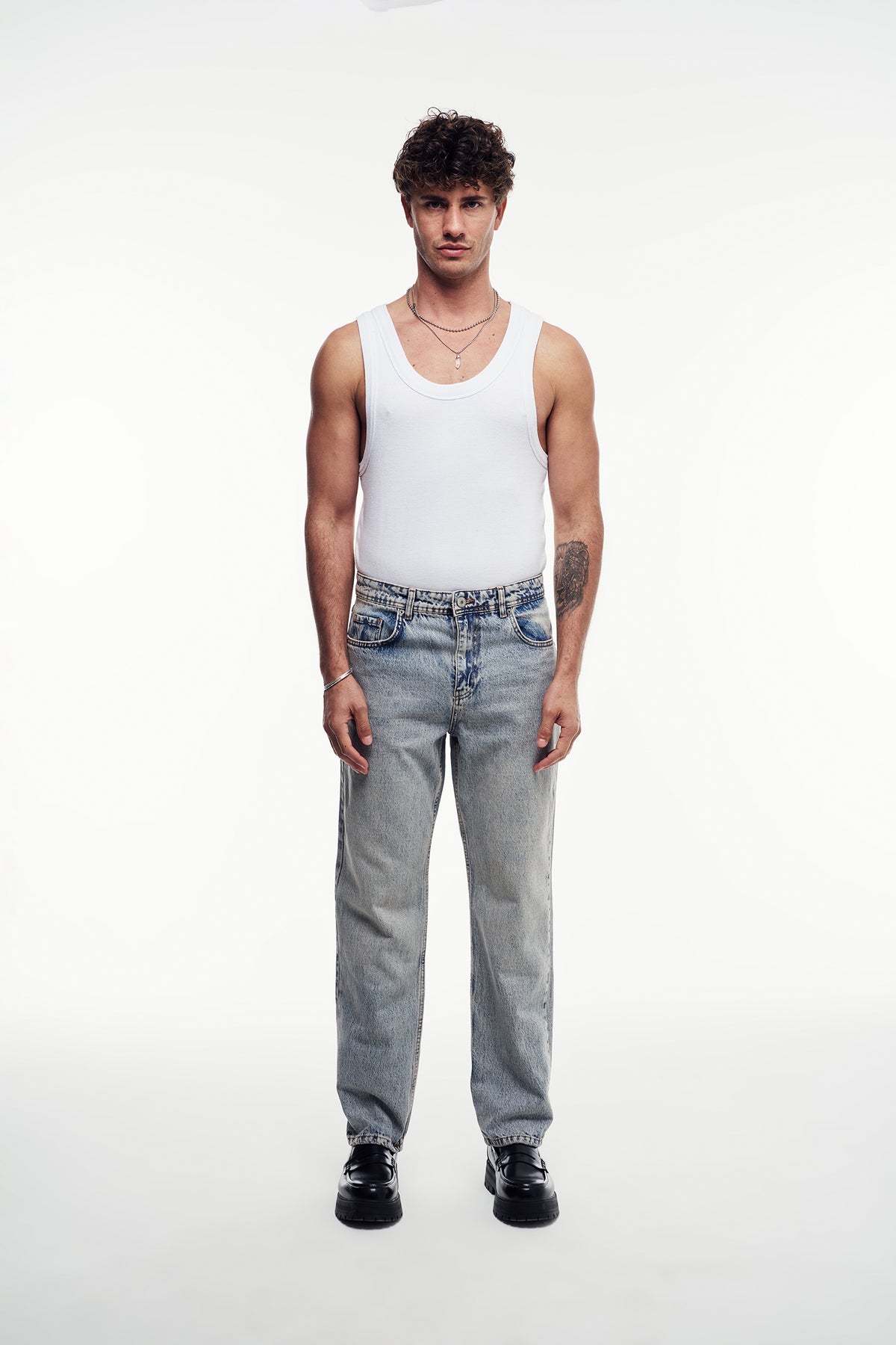 Relaxed Fit Jean