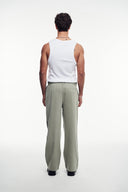 Geniş Paça Pileli Pantolon