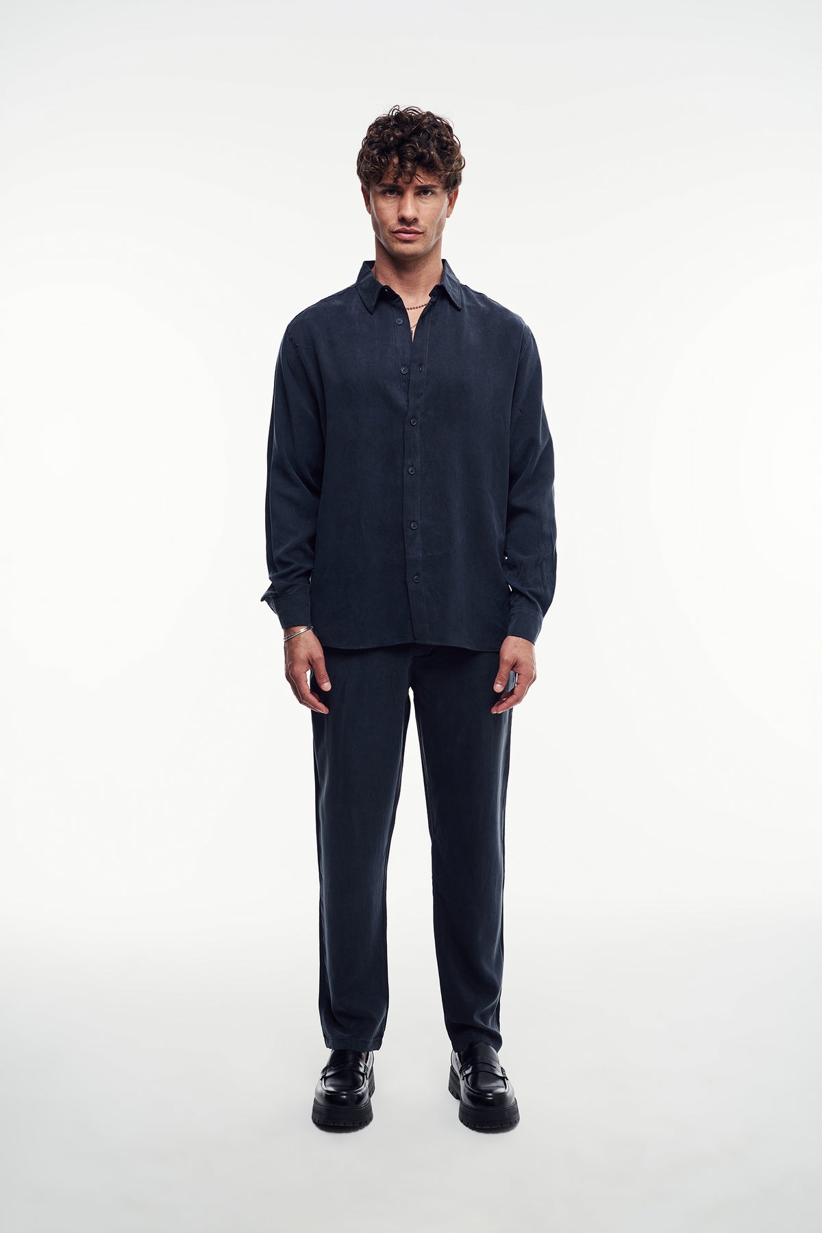 Dokulu Comfort Fit Takım