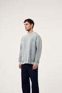 Yırtık Detaylı Yıkamalı Sweatshirt