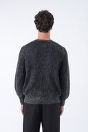 Yuvarlak Yaka Yıkamalı Örgü Kazak